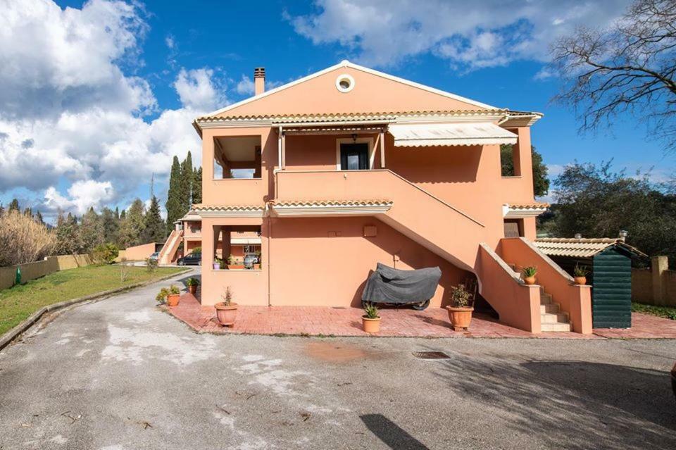 D&C Apartment Kontokali Exterior foto